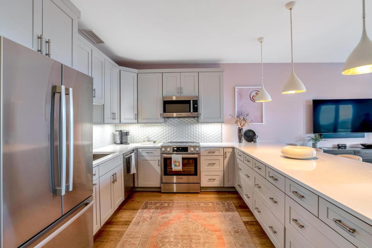 Outstanding Luxury Downtown *